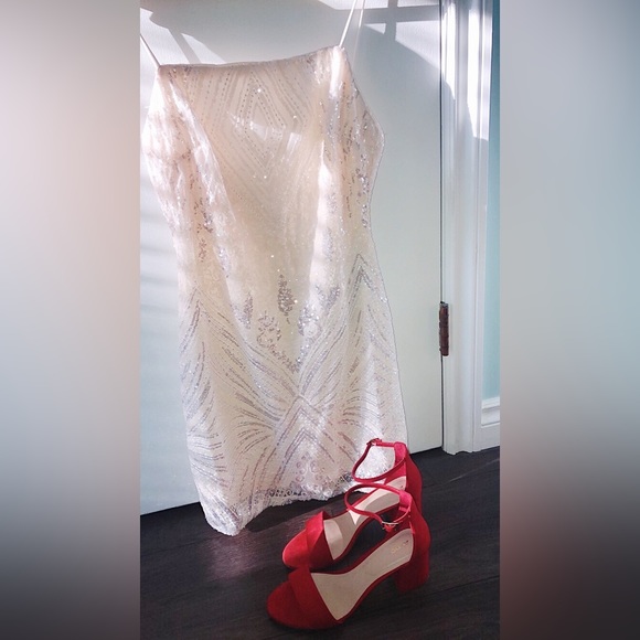 Prom Girl Size Small Sparkly White Short Dress - Picture 3 of 3